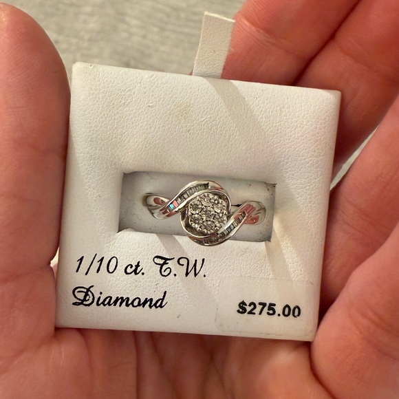 NWT | Women’s Diamond Ring | size 8 - Picture 8 of 8
